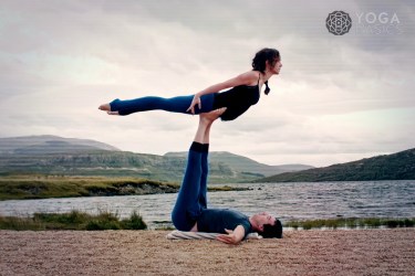 inspiring acroyoga video