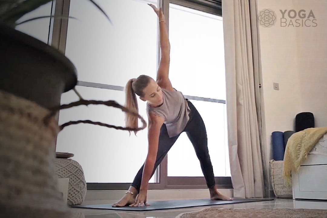 Watch: Katie Bezou’s Inspiring Yoga Journey in Dubai Bezou’s Inspiring Yoga Journey